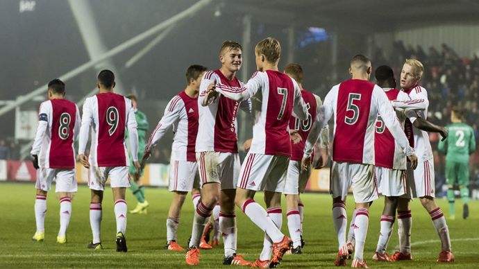 免给媒体留 免给媒体留