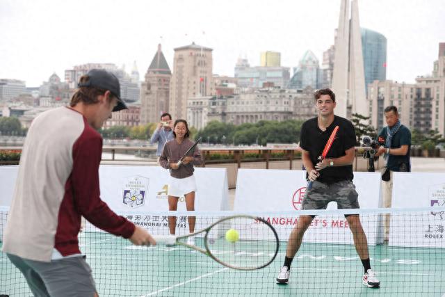 对巴克豪斯 对巴克豪斯